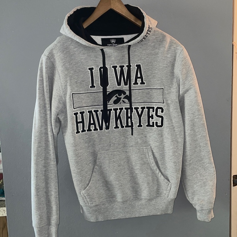 Top of The World Iowa Hawkeyes hoodie